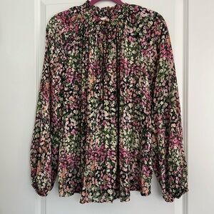NWT - H&M Long Sleeves Blouse XL